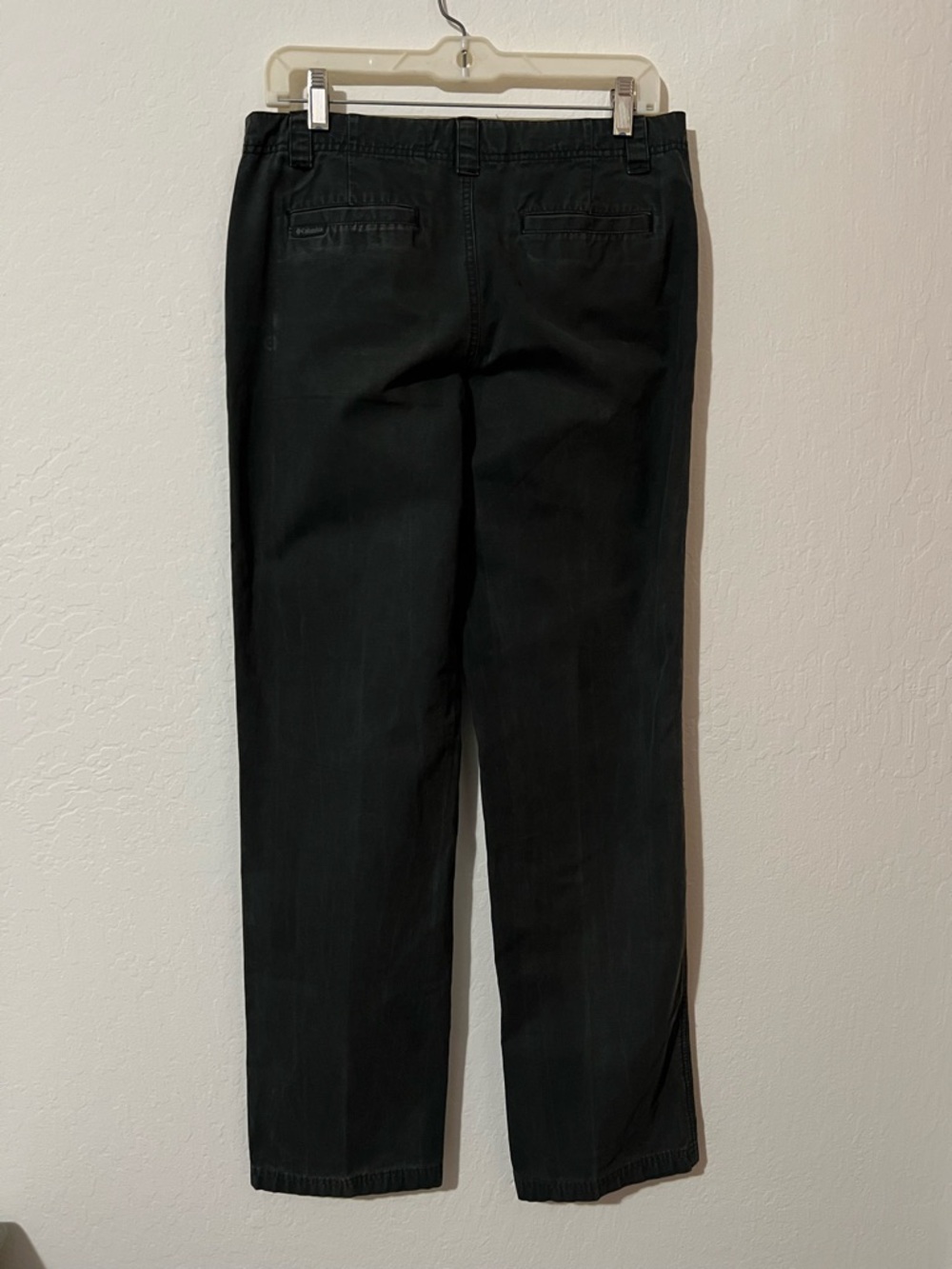 Columbia Charcoal Casual Cargo Hiking Pants with Buttoned Pocket - Picture 4 of 12